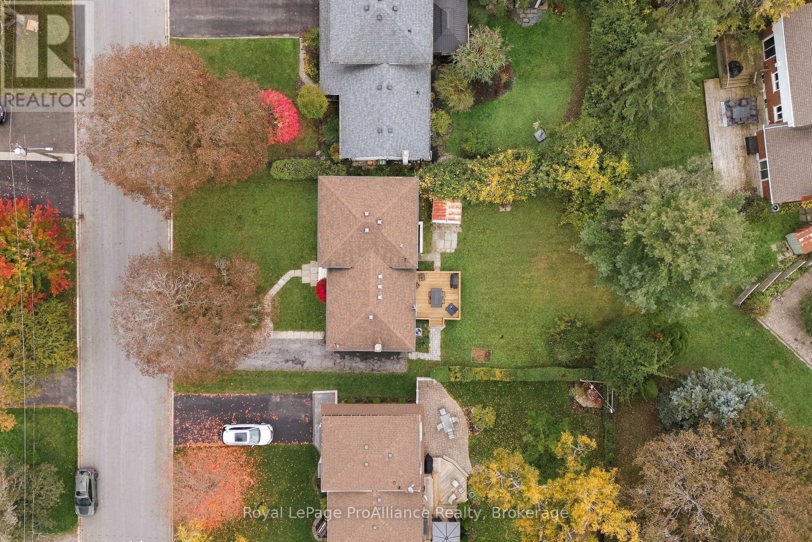 12 Thorncliffe Drive, Belleville, ON photo 39