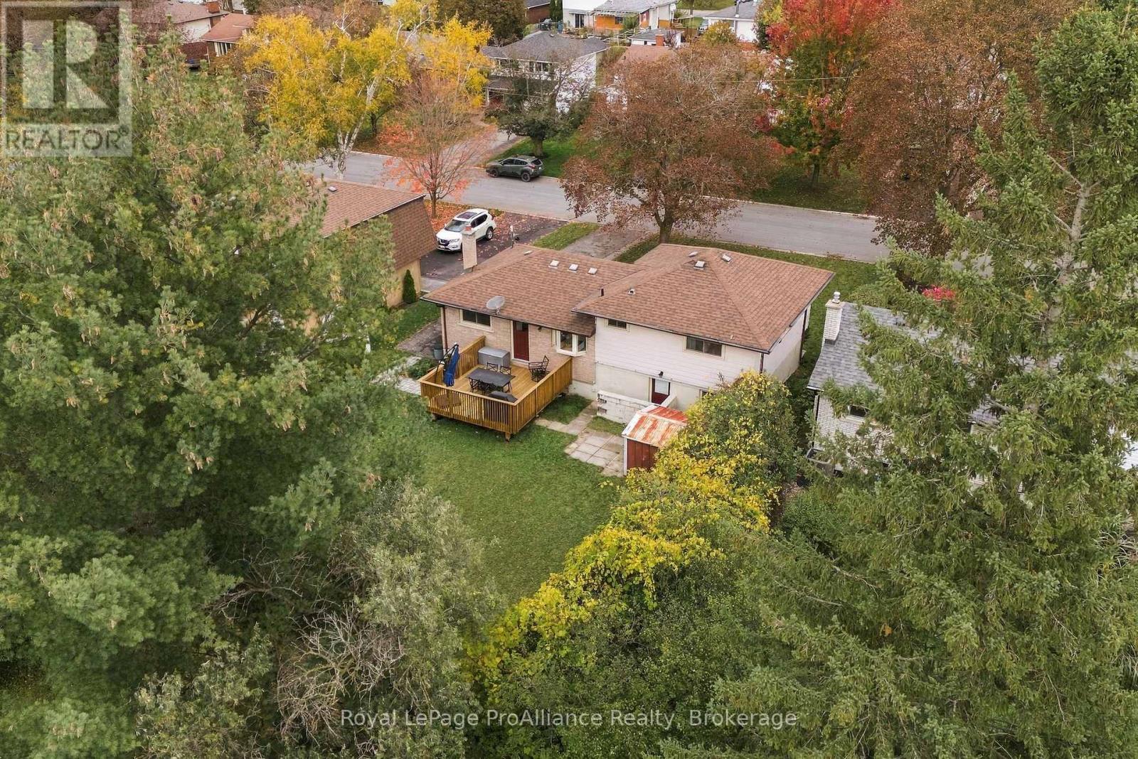 12 Thorncliffe Drive, Belleville, ON photo 42