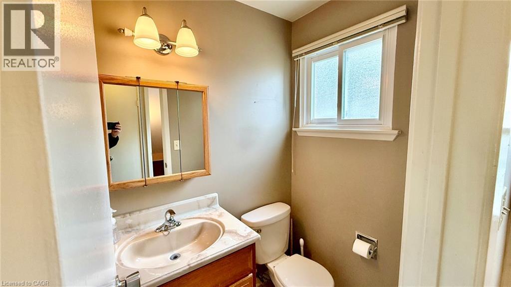140 Woodlawn Avenue — photo 16