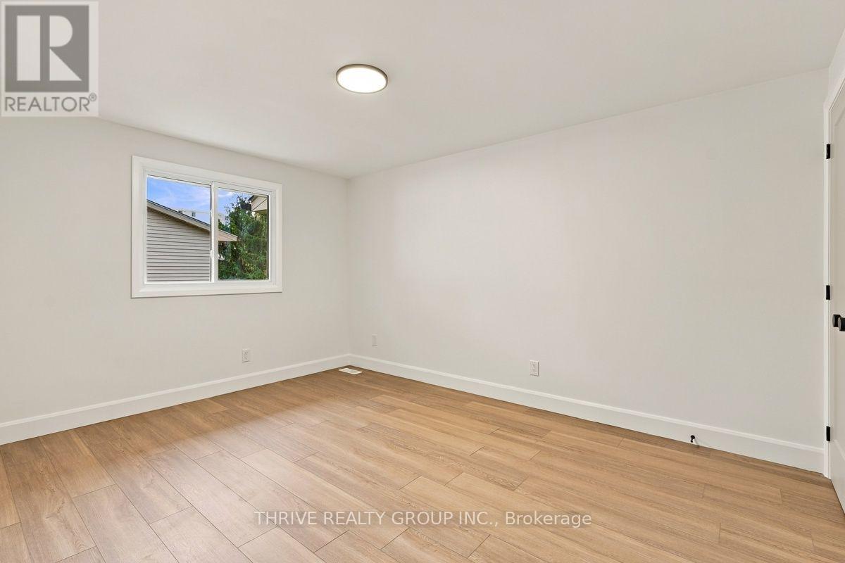 135 Belmont Drive — photo 30