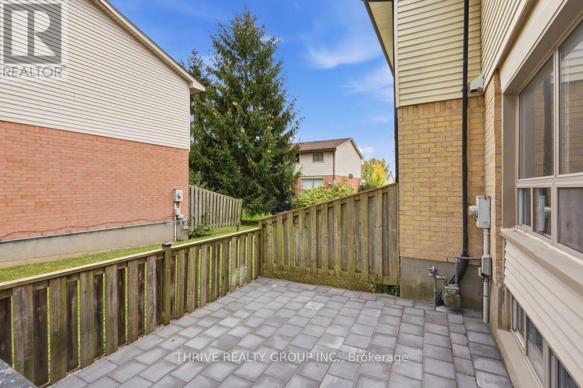 135 Belmont Drive — photo 38