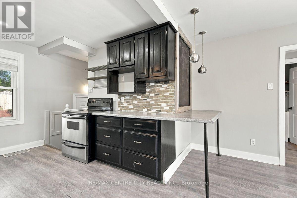 22 Graydon Street — photo 15