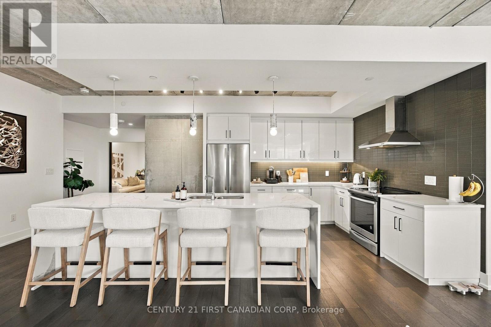 505 Talbot Street — photo 12