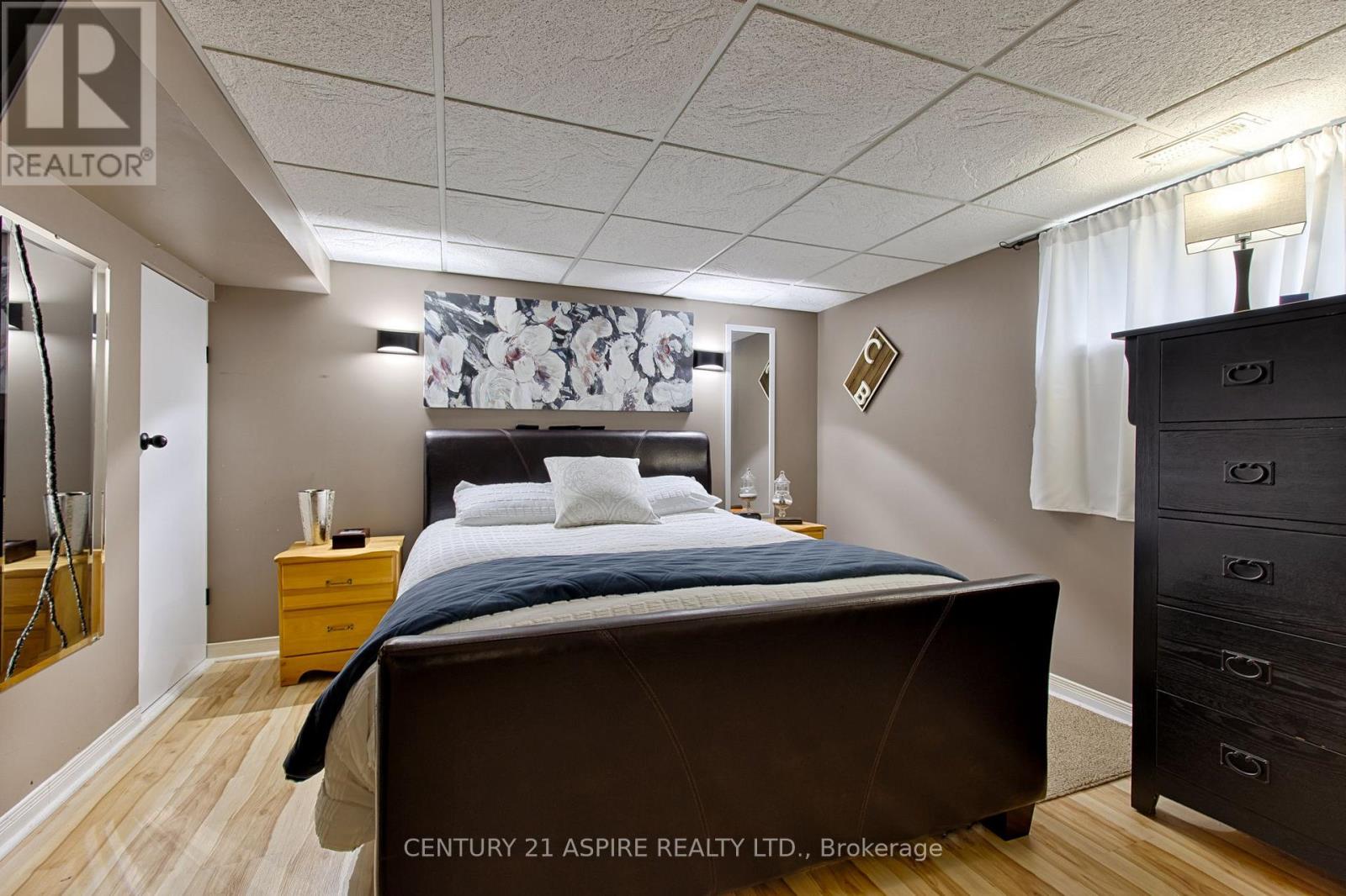 106 Forest Lea Road — photo 23