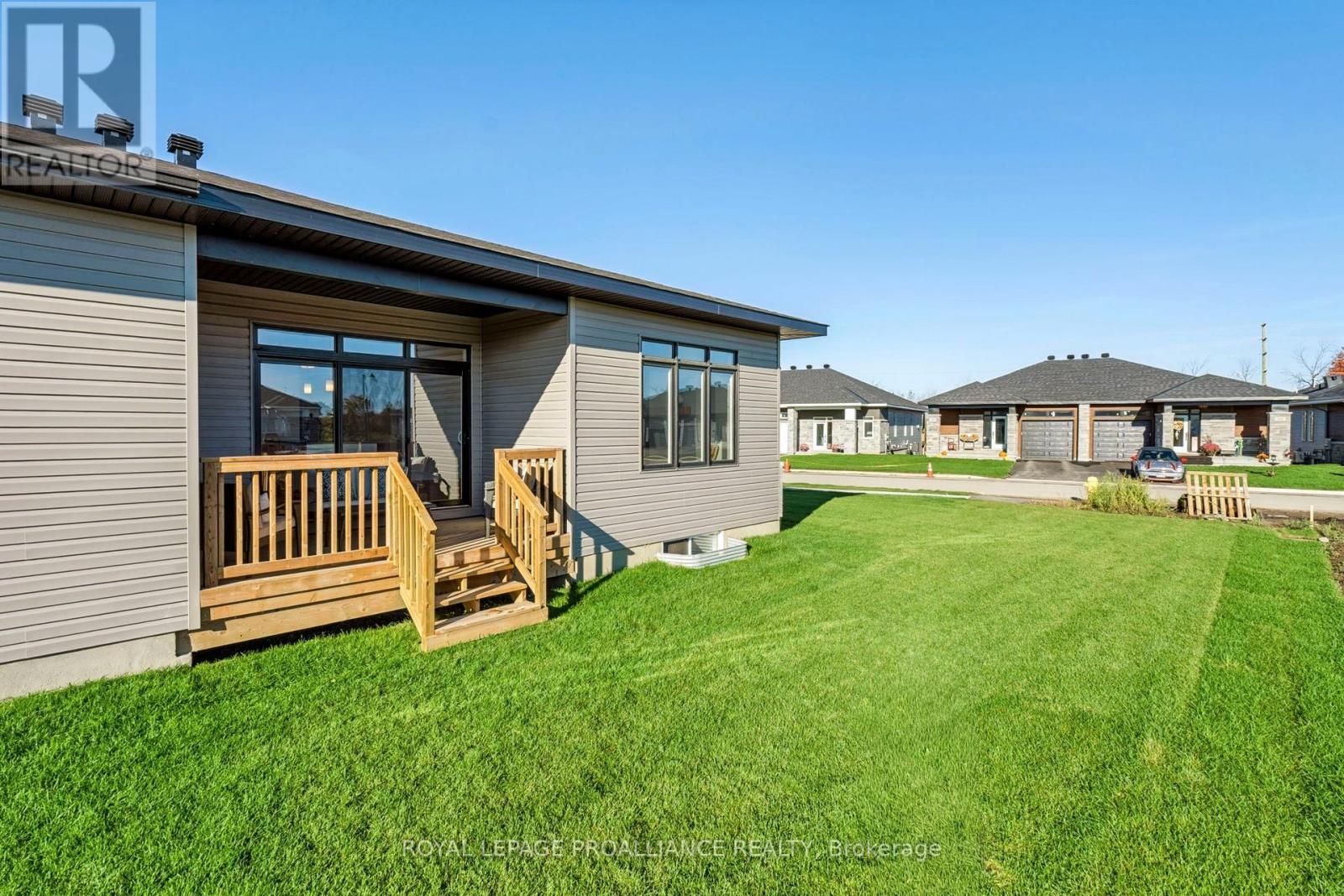 1057 Moore Street — photo 37