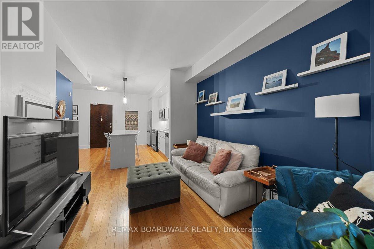 101 Richmond Road — photo 13