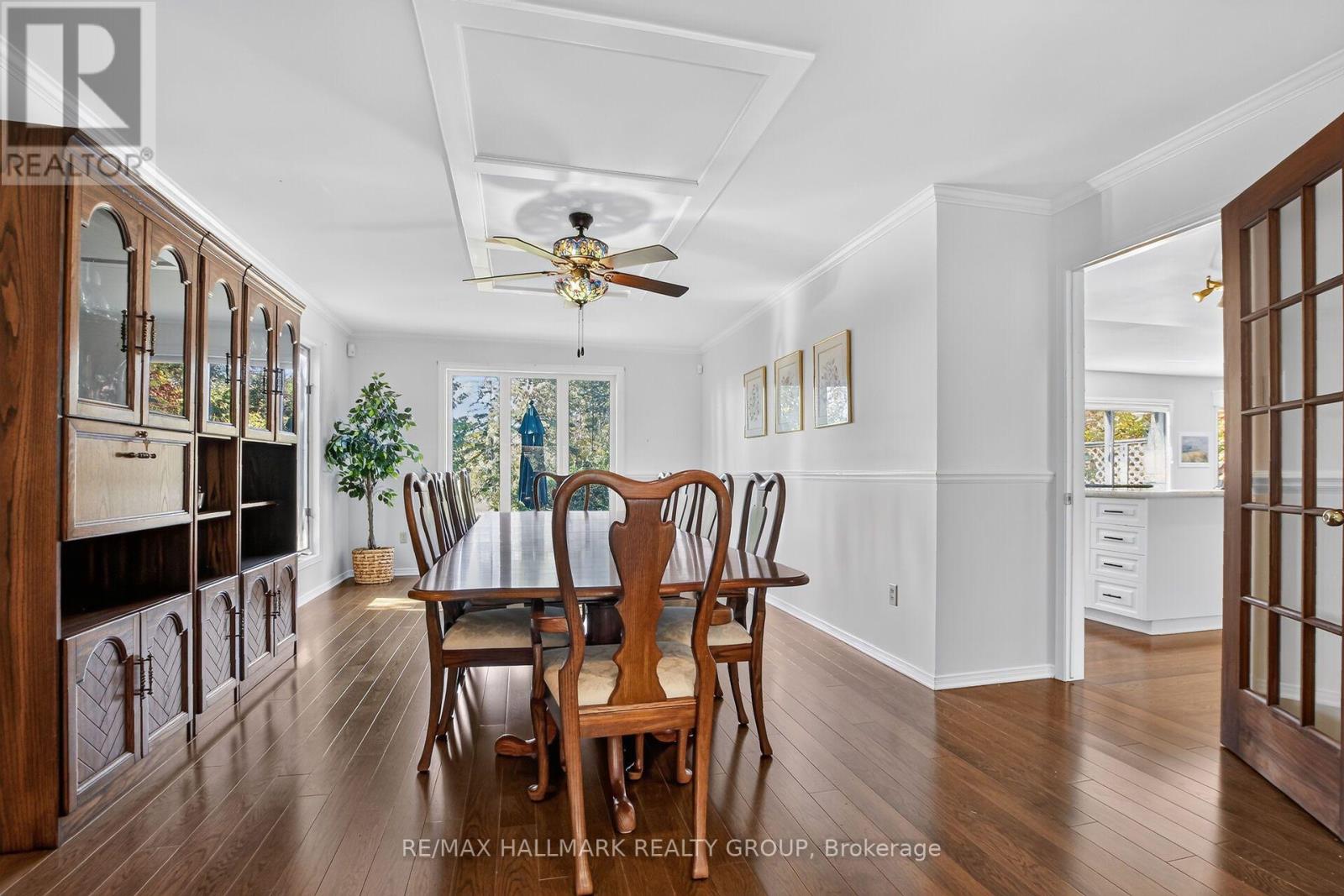 20 Halldorson Crescent — photo 10