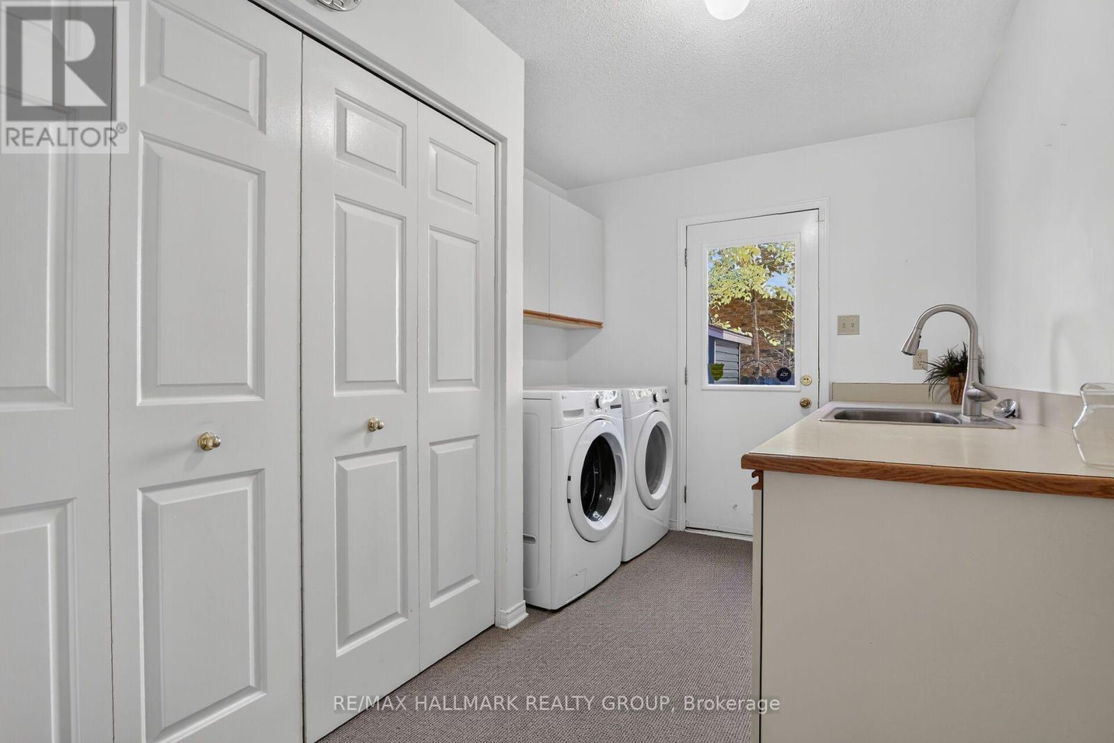 20 Halldorson Crescent — photo 26