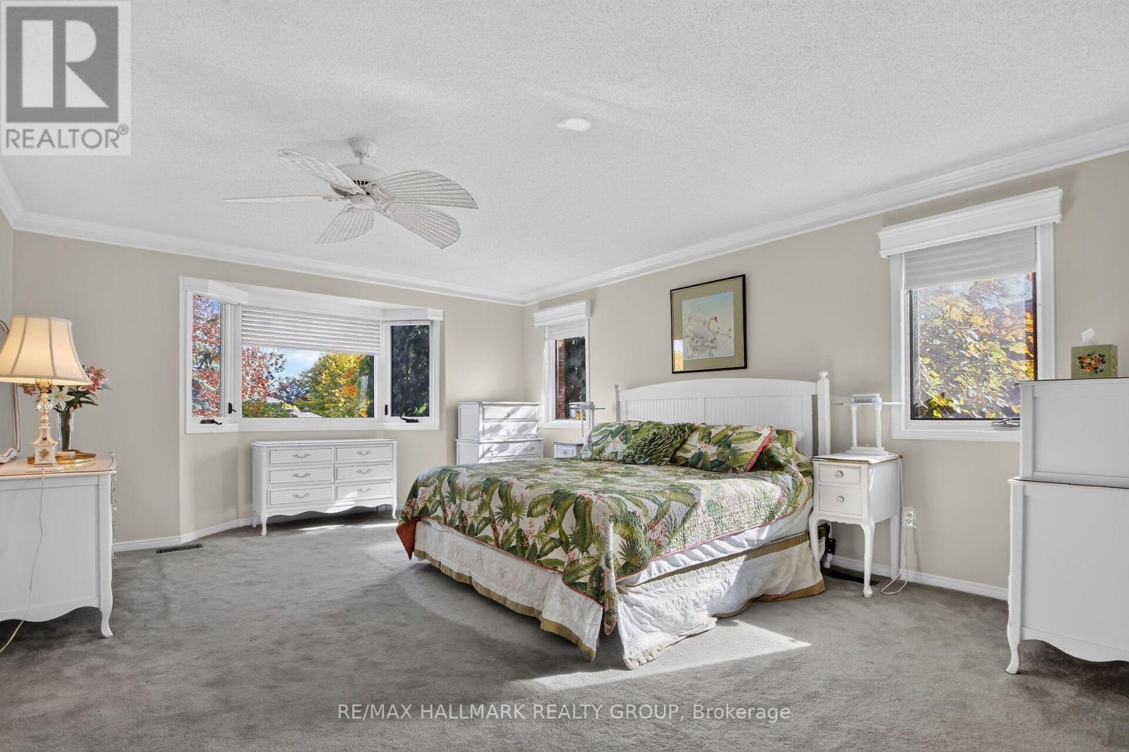 20 Halldorson Crescent — photo 27