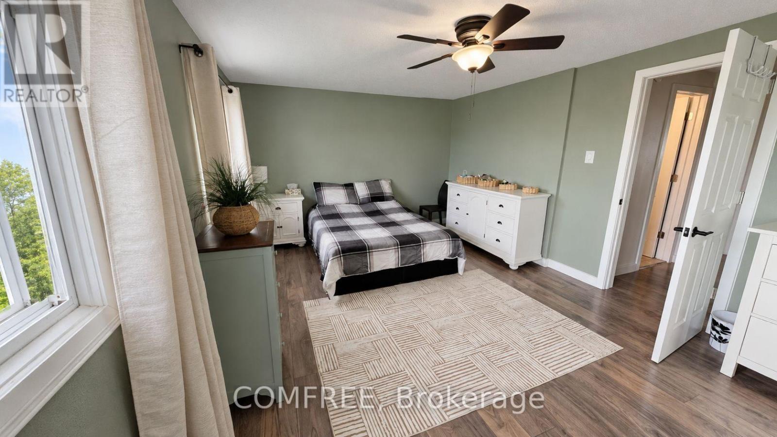 #35 129 CONCESSION STREET E - 13