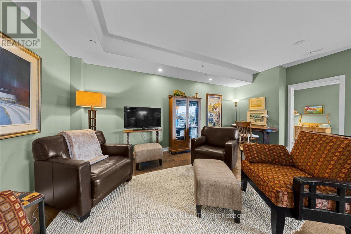 316 Bruyere Street — photo 14