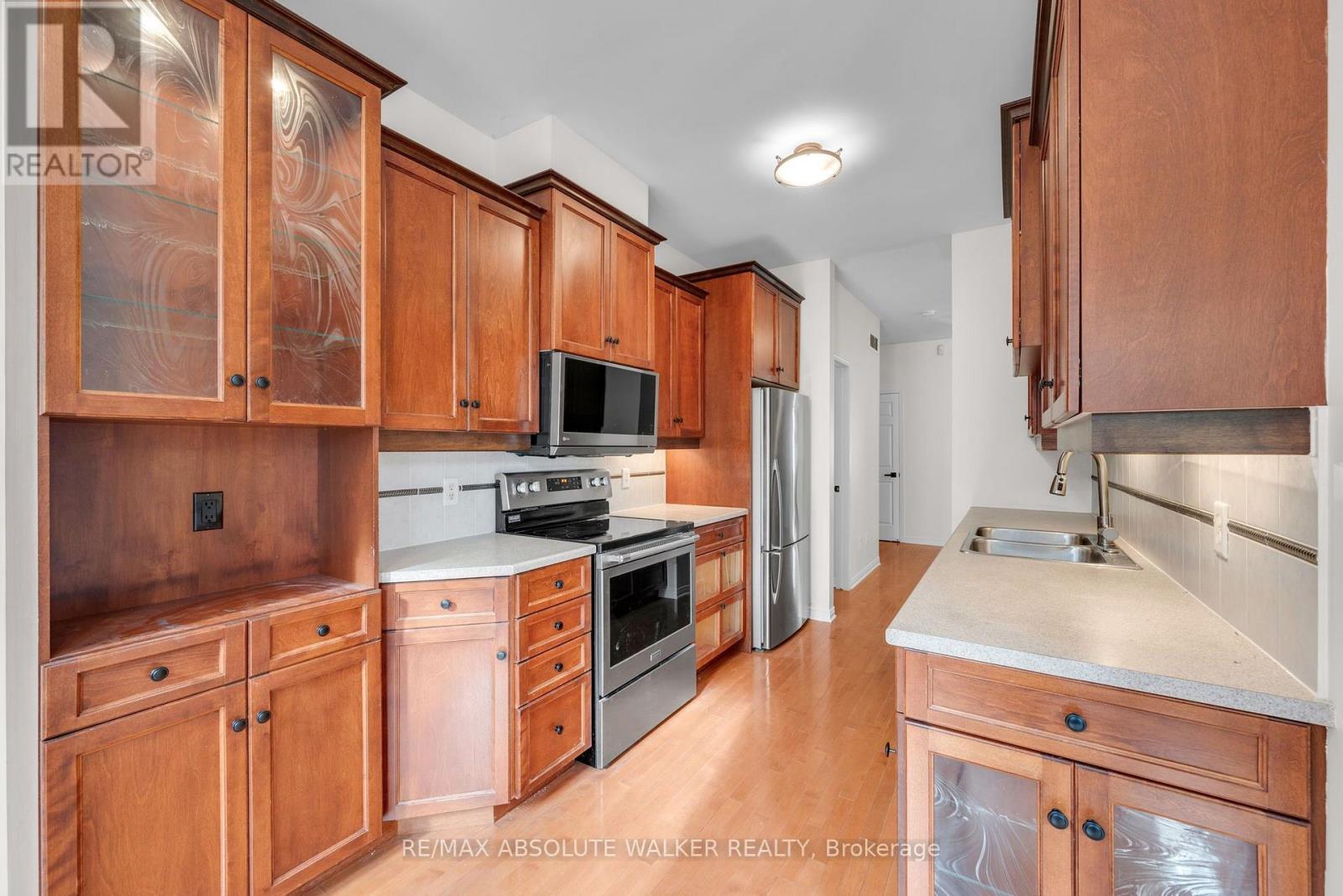 20 Sawchuk Terrace — photo 13