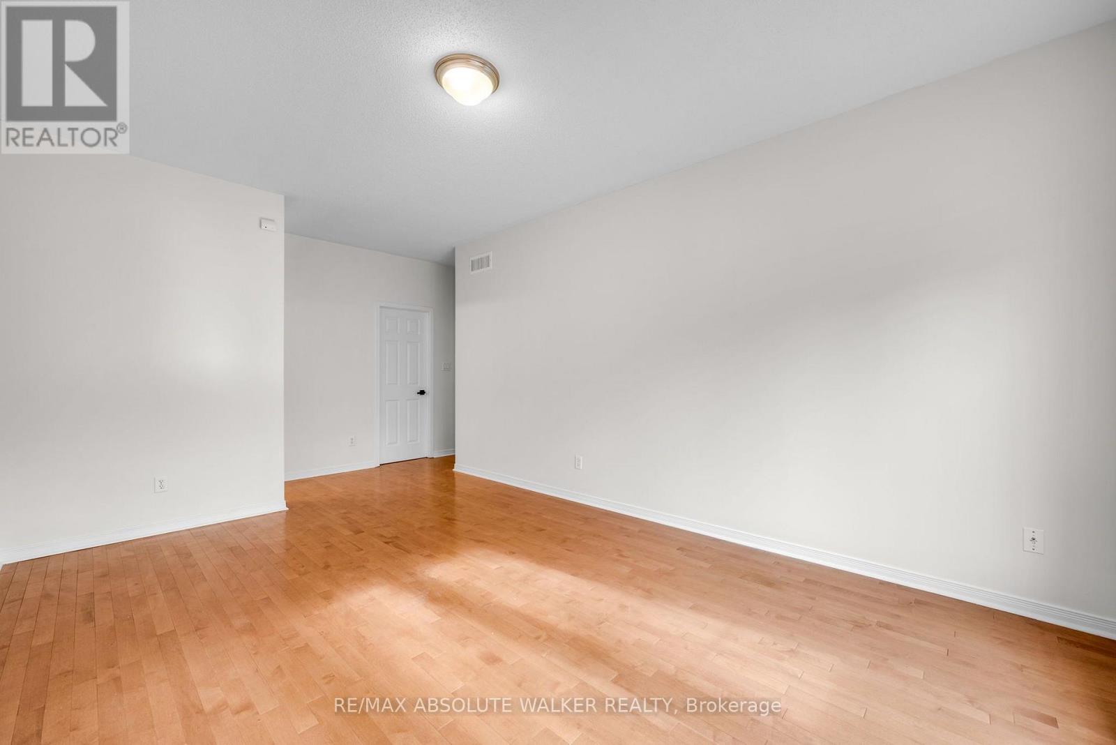 20 Sawchuk Terrace — photo 18