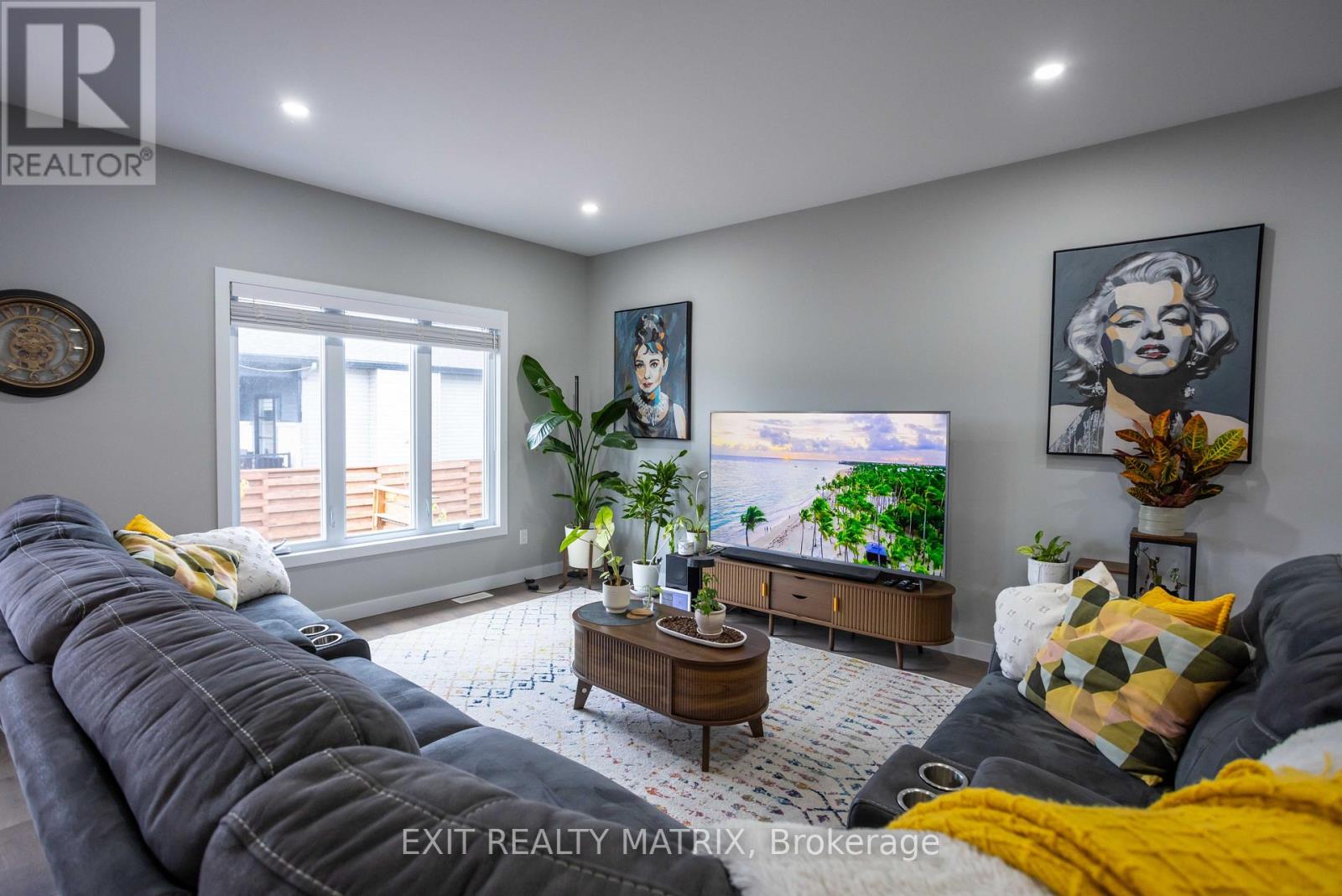 203 Filion Street — photo 20