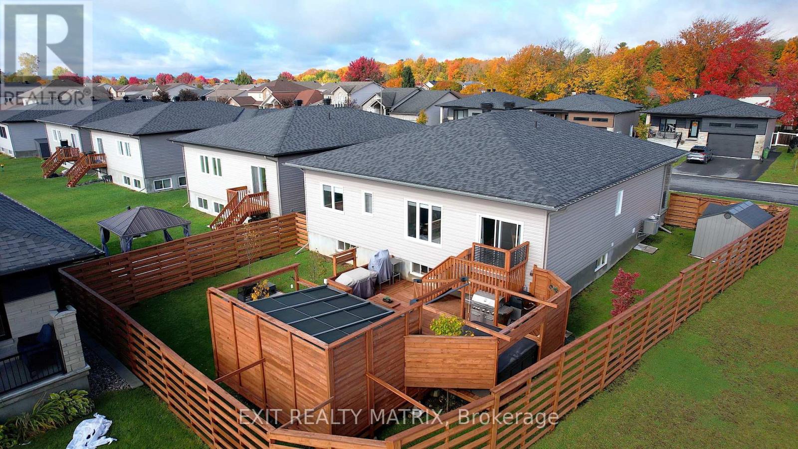 203 Filion Street — photo 46