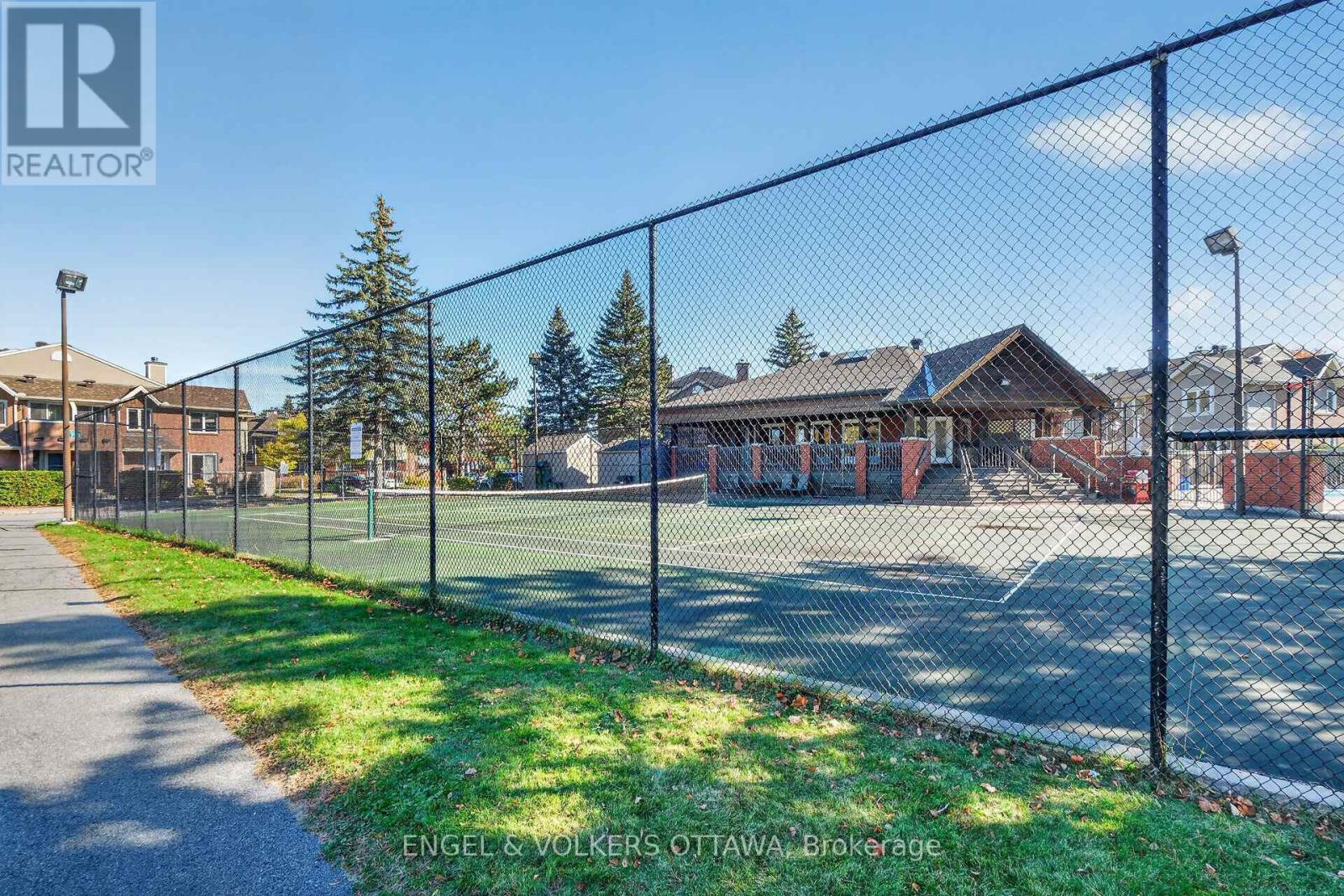 1780 Marsala Crescent — photo 42