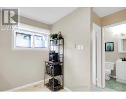 Bedroom - 61 - 1582 Feather Lane, Ottawa, ON K1T1V4 Photo 6