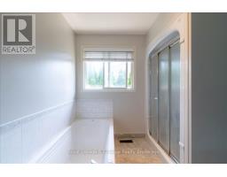 2 Oriole Crescent, Woodstock, ON N4T1T1 Photo 15
