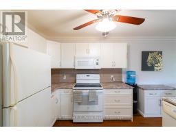 2 Oriole Crescent, Woodstock, ON N4T1T1 Photo 19