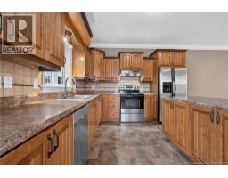84 Jeannette, Dieppe, NB E1A0K4 Photo 14