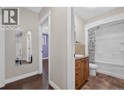 84 Jeannette, Dieppe, NB E1A0K4 Photo 32
