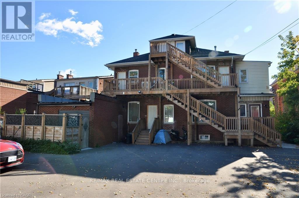 119 Ottawa Street North — photo 8