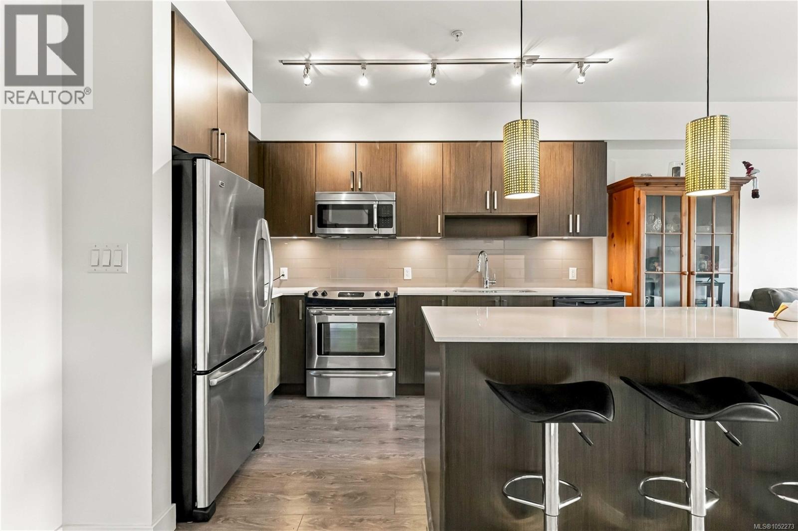 204 286 Wilfert Road, View Royal