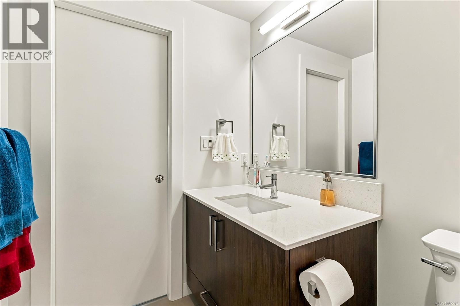 204 286 Wilfert Road, View Royal