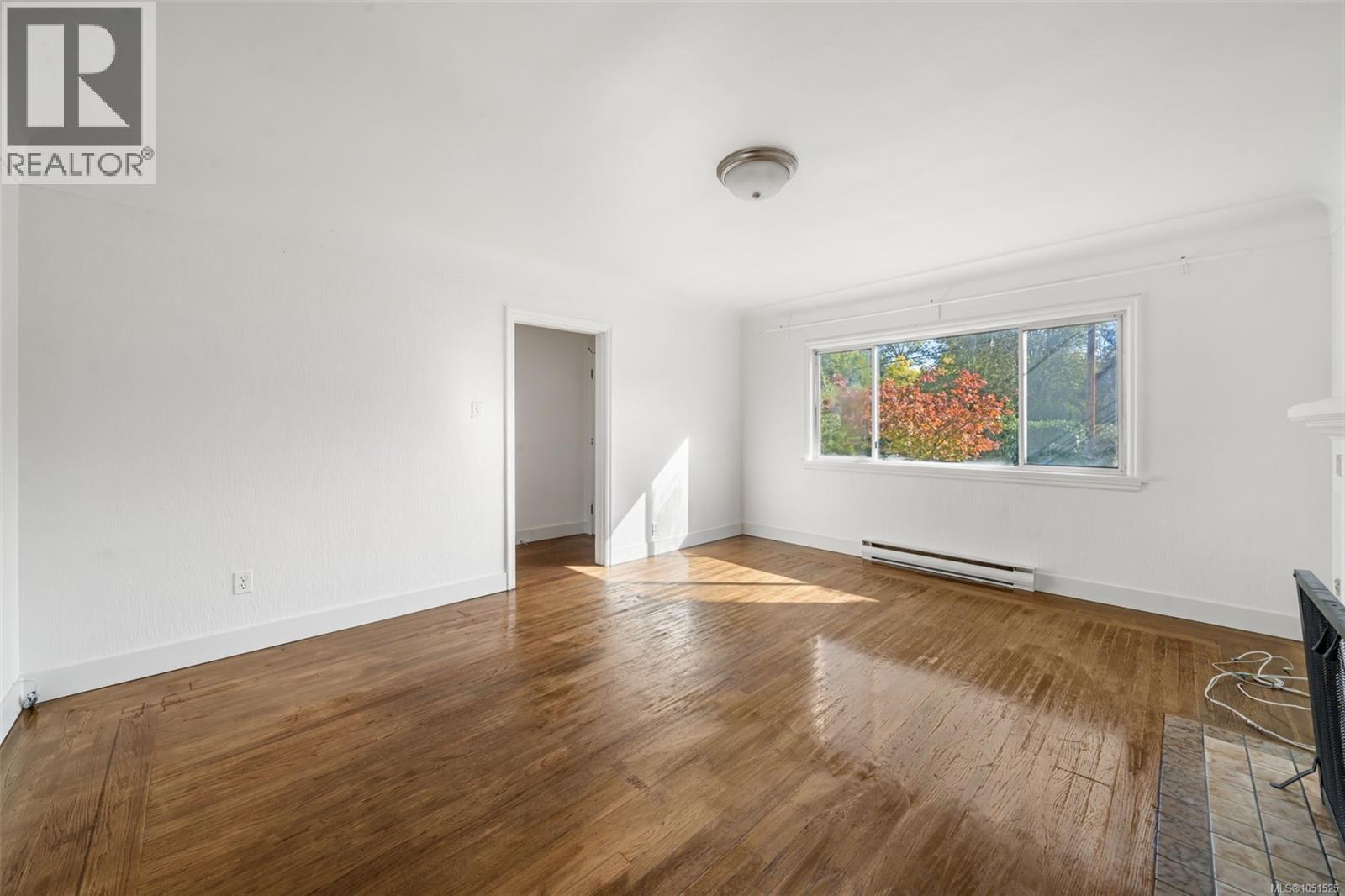 978 Lovat Ave - 22