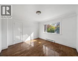 978 Lovat Ave, Saanich, BC V8X1V3 Photo 19