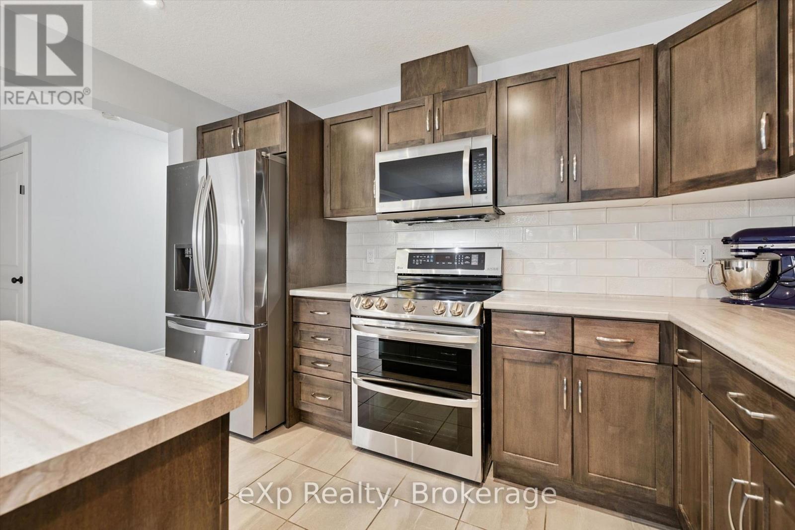 41 Stumpf Street — photo 11