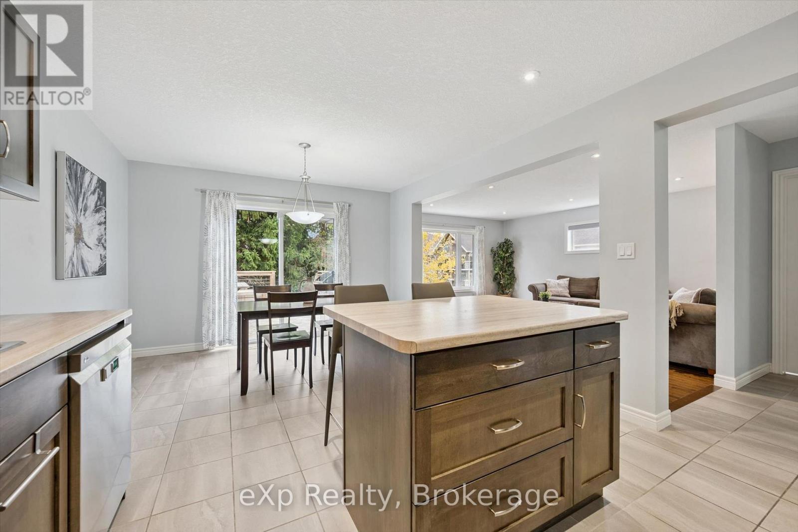 41 Stumpf Street — photo 14