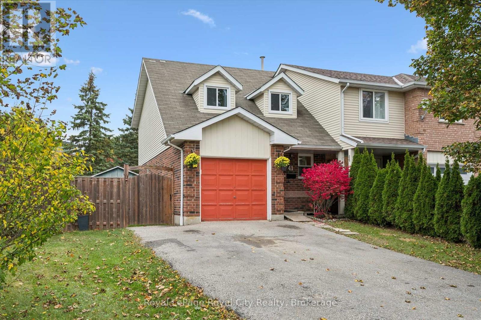 41 GRANDRIDGE CRESCENT - 5
