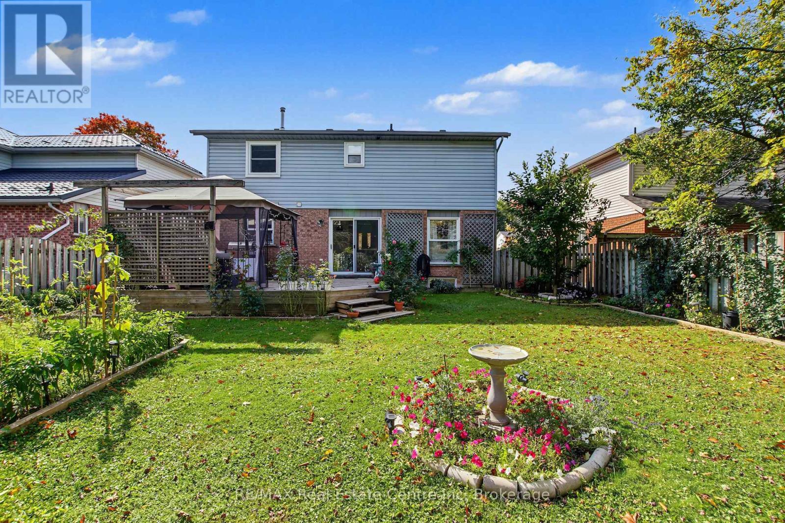 210 Elmira Road South — photo 27