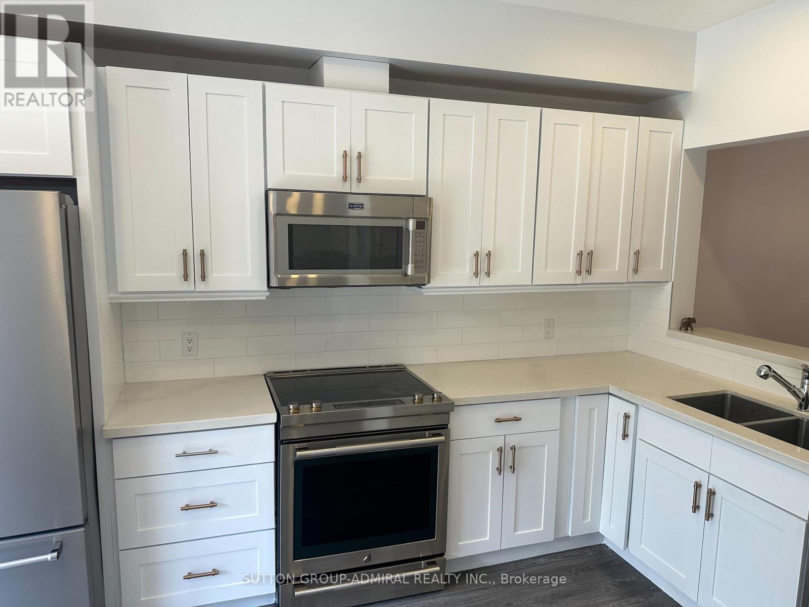 757 Sheppard--Main Avenue West — photo 10