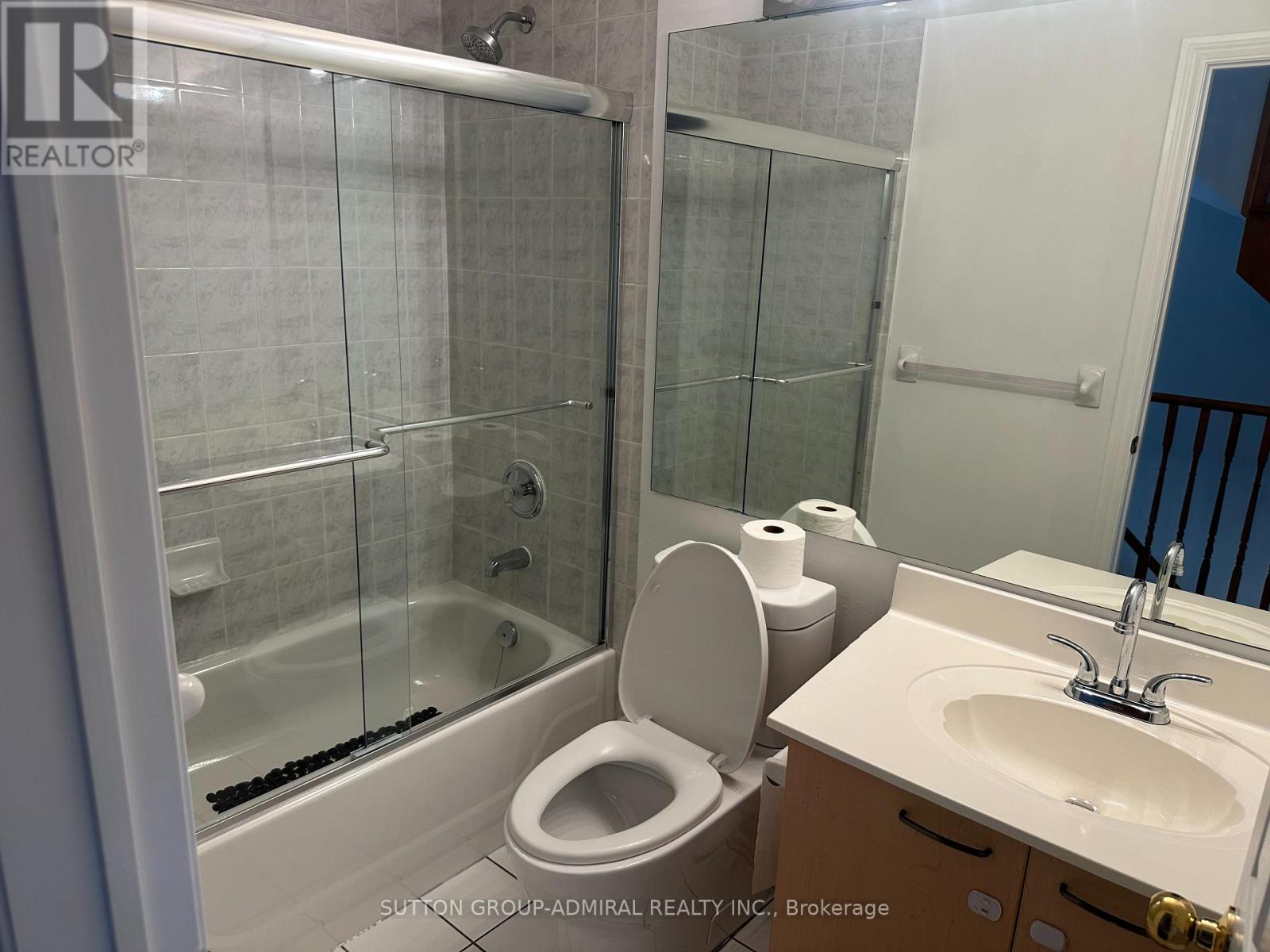 757 Sheppard--Main Avenue West — photo 16