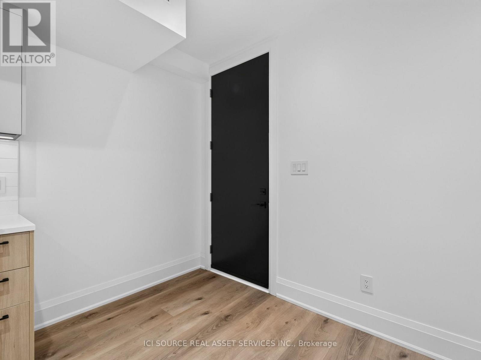 28 Norcross Road — photo 12