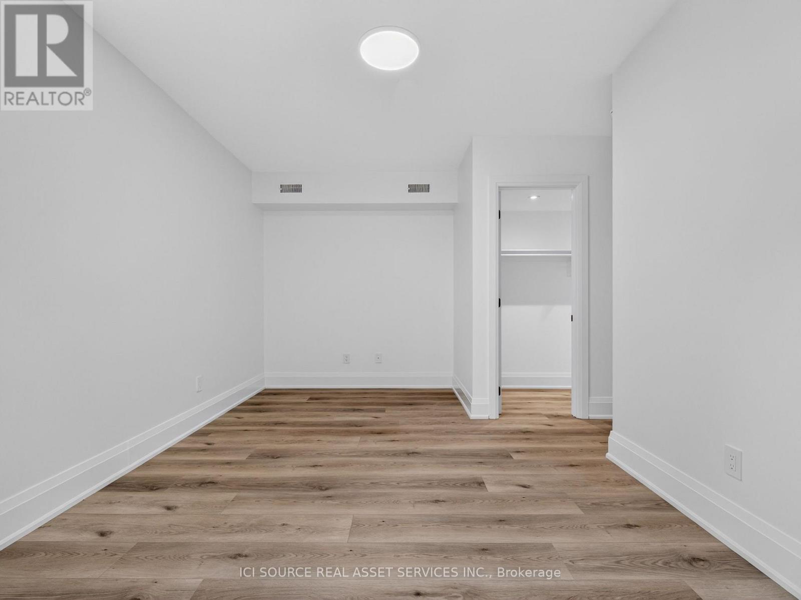 28 Norcross Road — photo 16