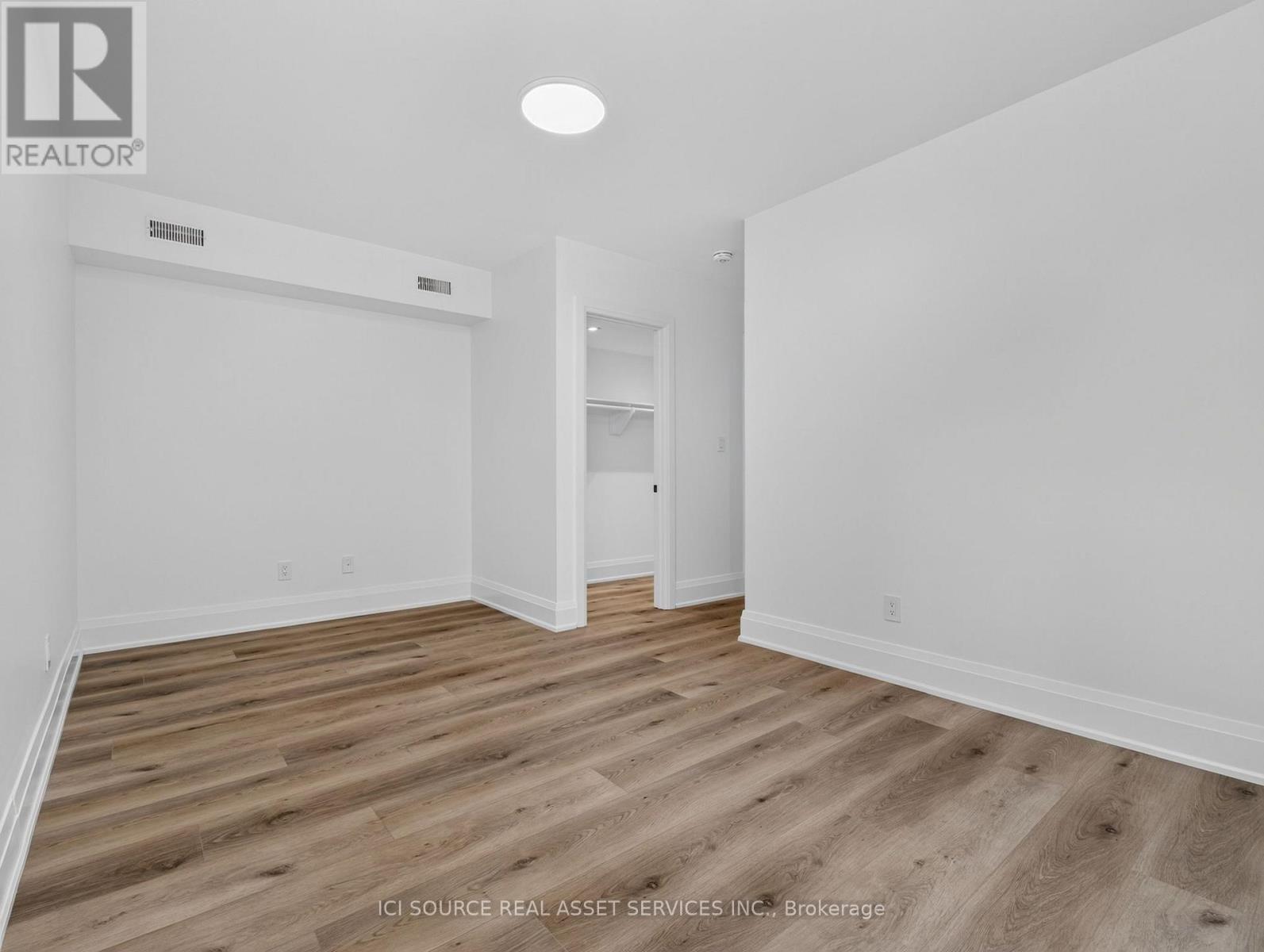 28 Norcross Road — photo 17