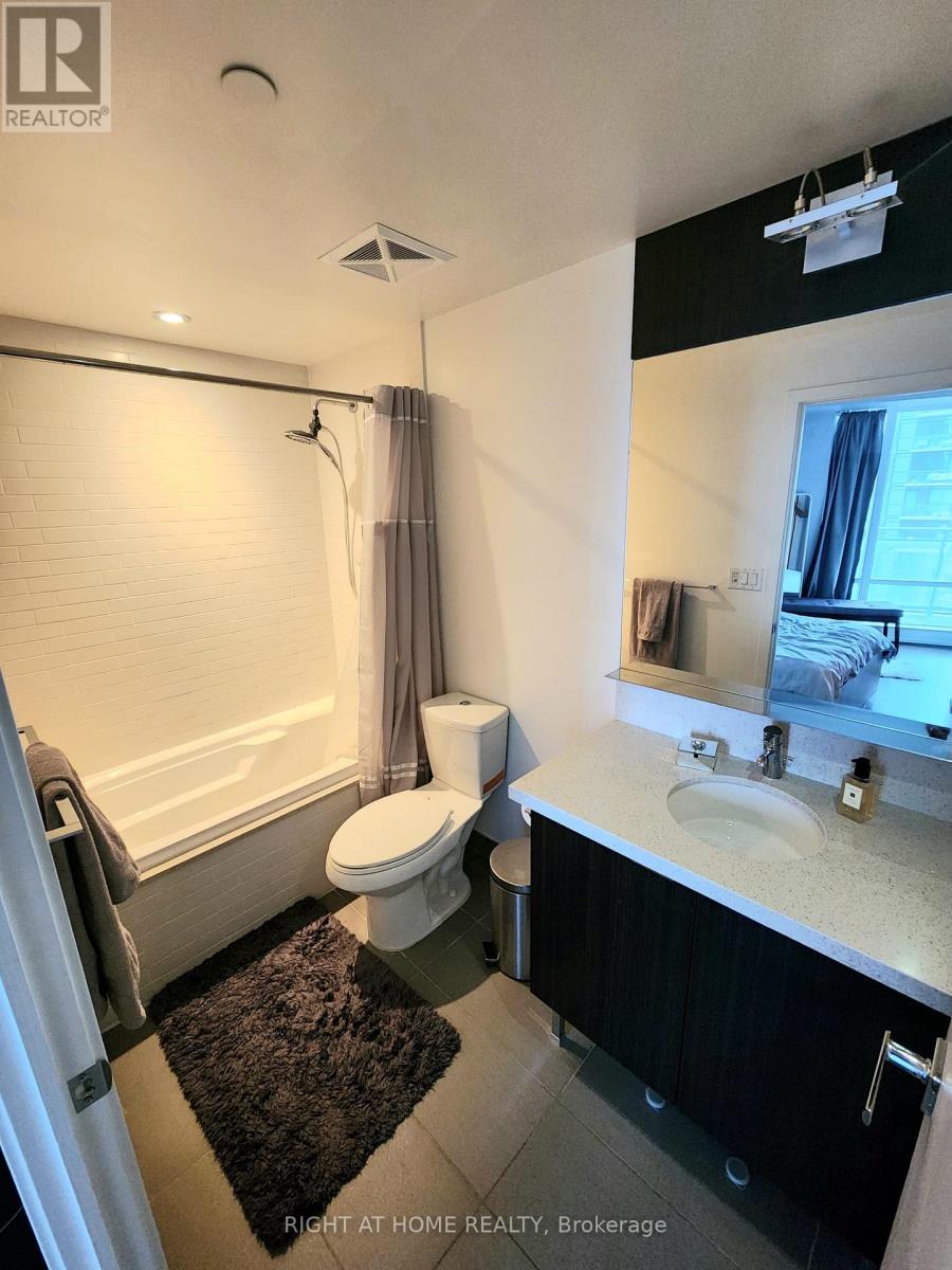 21 Widmer Street — photo 14