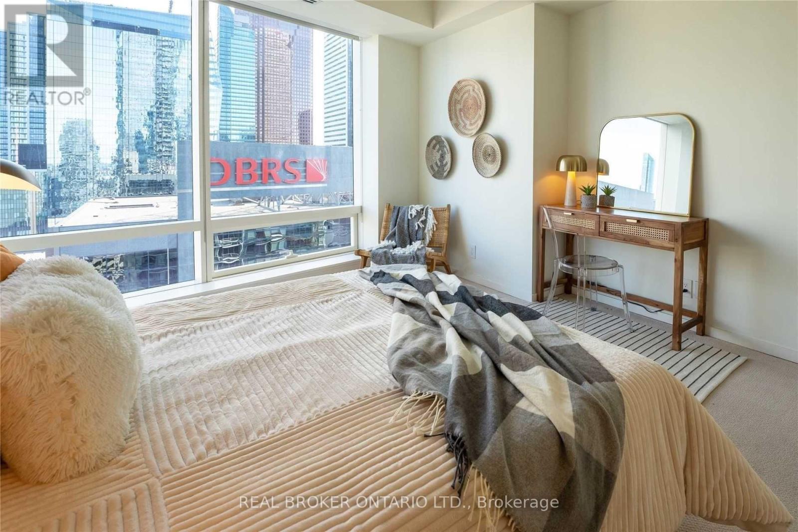 3307- 180 University Avenue, Toronto, ON photo 16