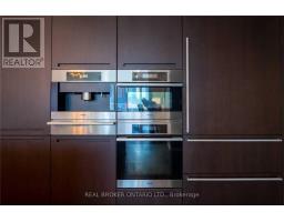 3307 - 180 University Avenue, Toronto, ON M5H0A2 Photo 13