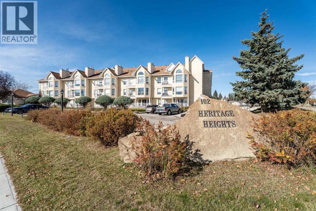 210, 102 Centre Court, Okotoks