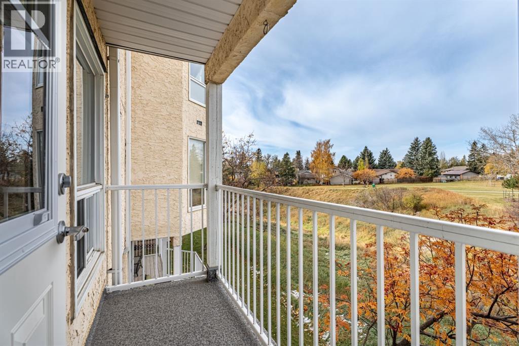 210, 102 Centre Court, Okotoks — photo 13