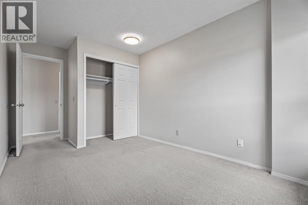 210, 102 Centre Court, Okotoks — photo 28