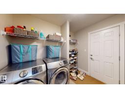 Bedroom 3 - 713 40 St Sw, Edmonton, AB T6X2G4 Photo 6