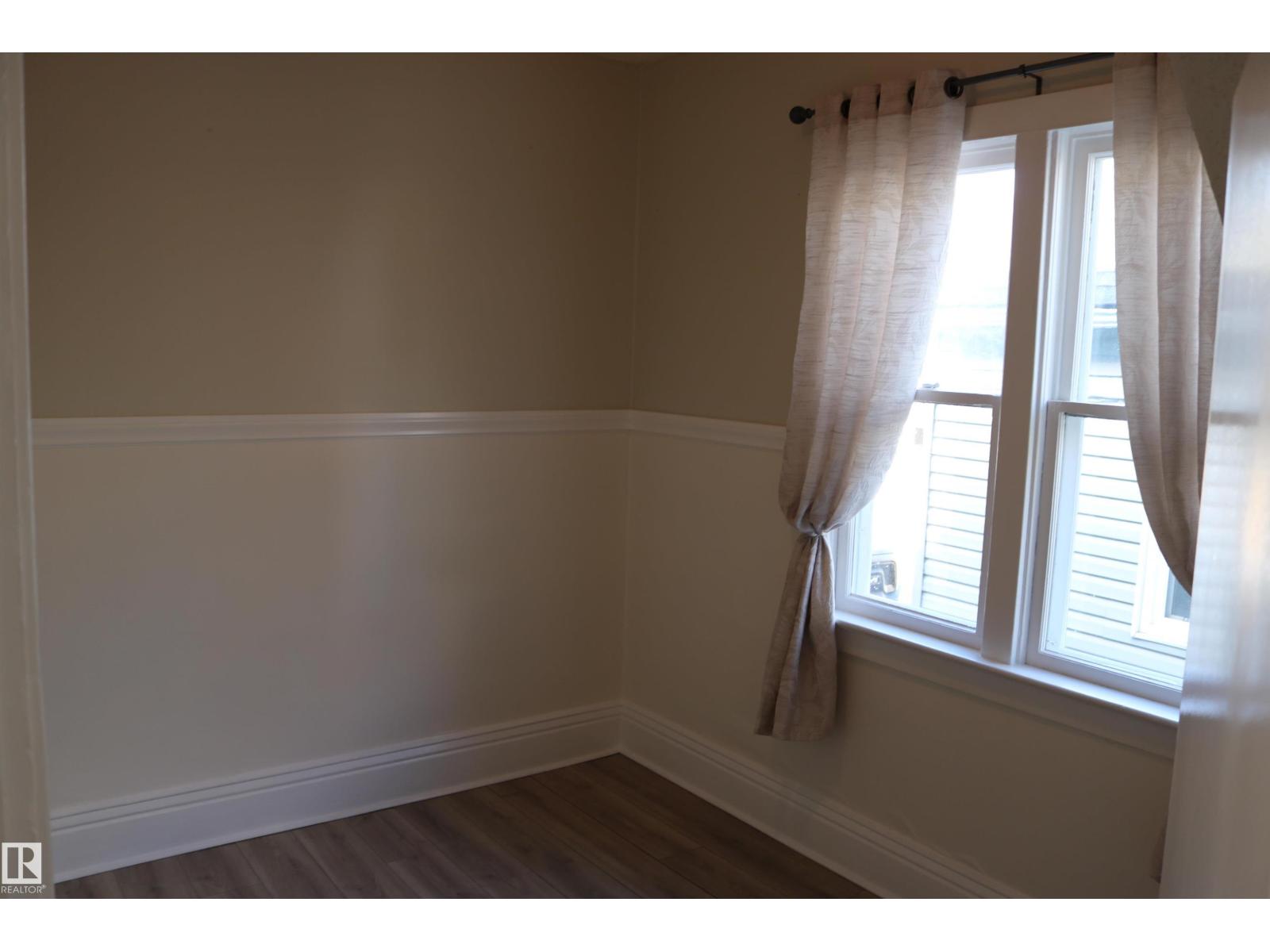 11624 82 Street NW, photo 6