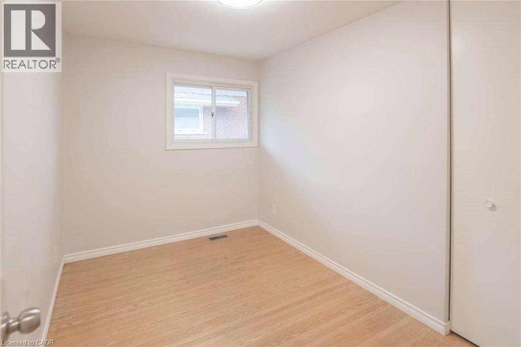 11 DUNCAIRN Avenue - 17