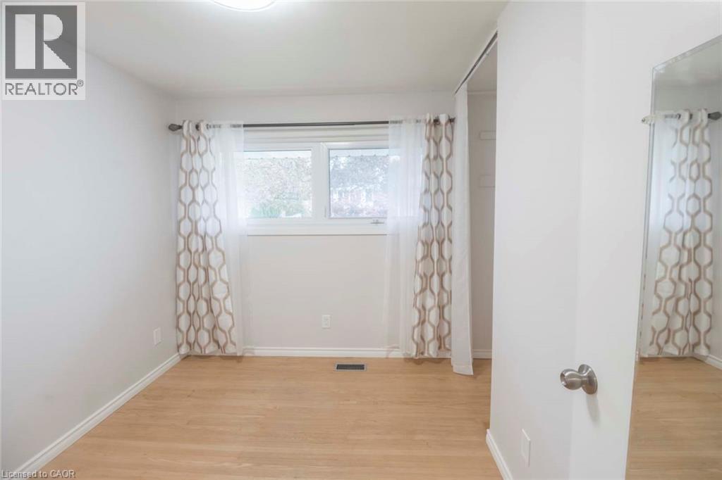 11 DUNCAIRN Avenue - 19