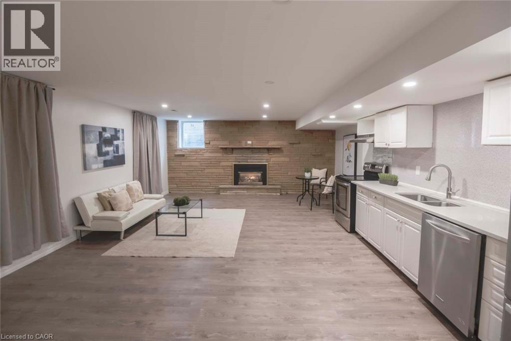 11 DUNCAIRN Avenue - 21